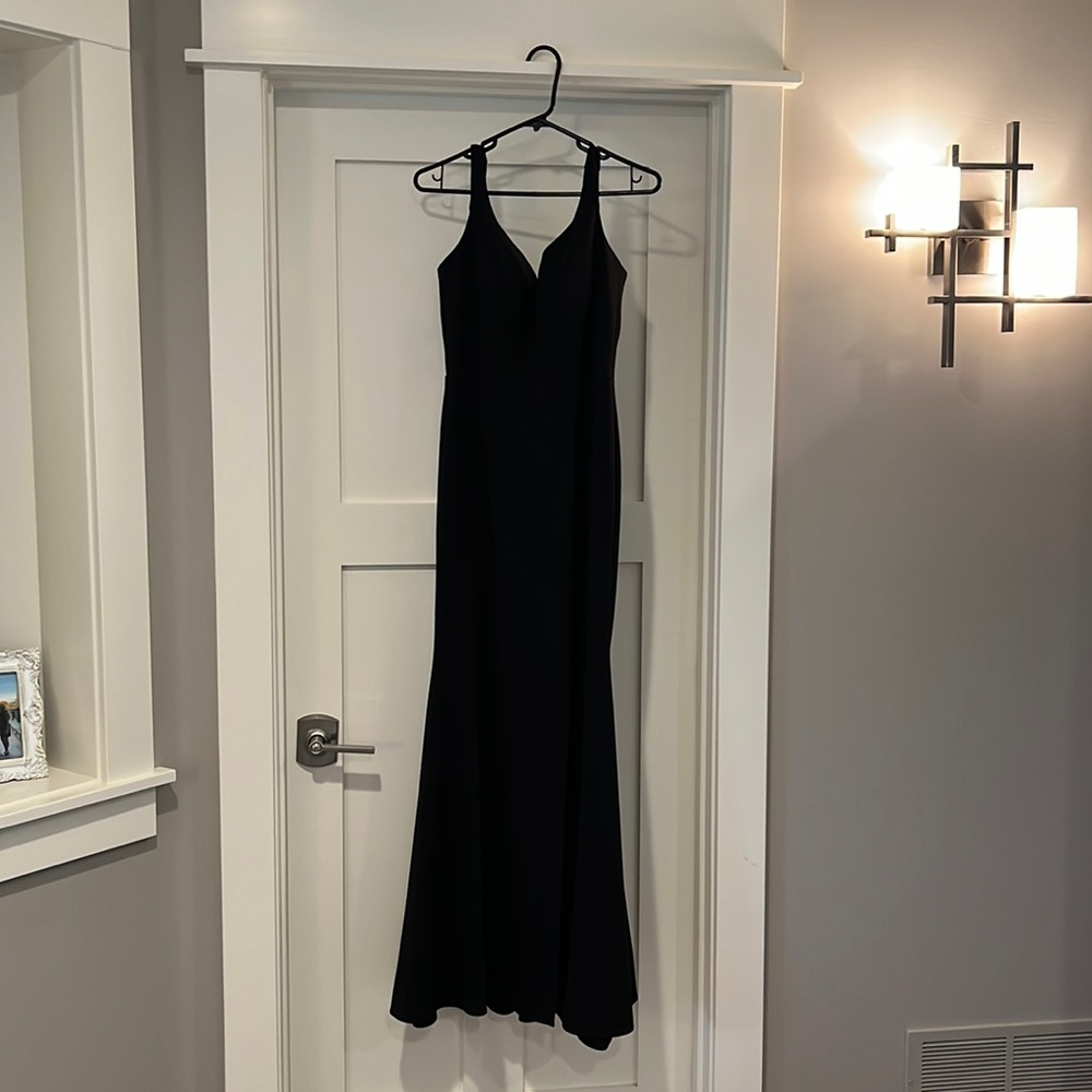 Xscape size 6 black evening gown